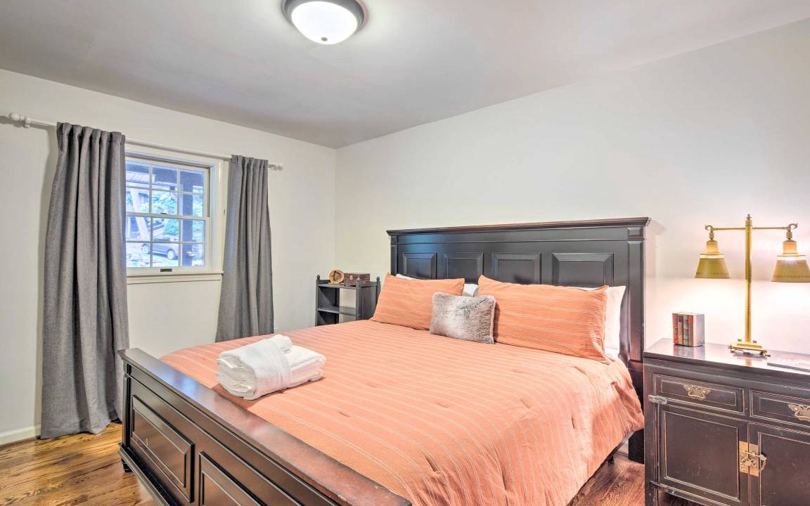 Photo of Bedroom in Chimney Rock