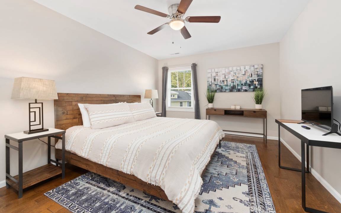 Photo of Bedroom in Asheville