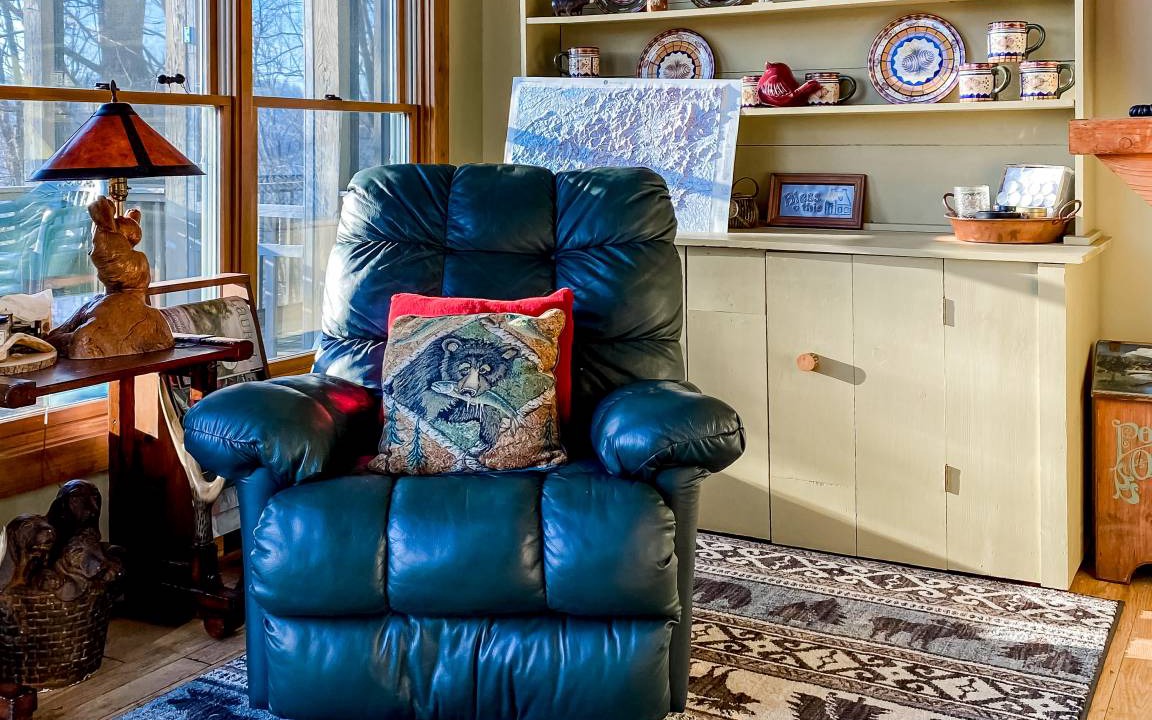 Photo of Livingroom in Cullowhee