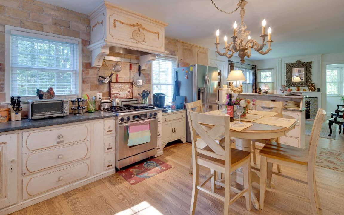 Photo of Kitchen in Royal Pines