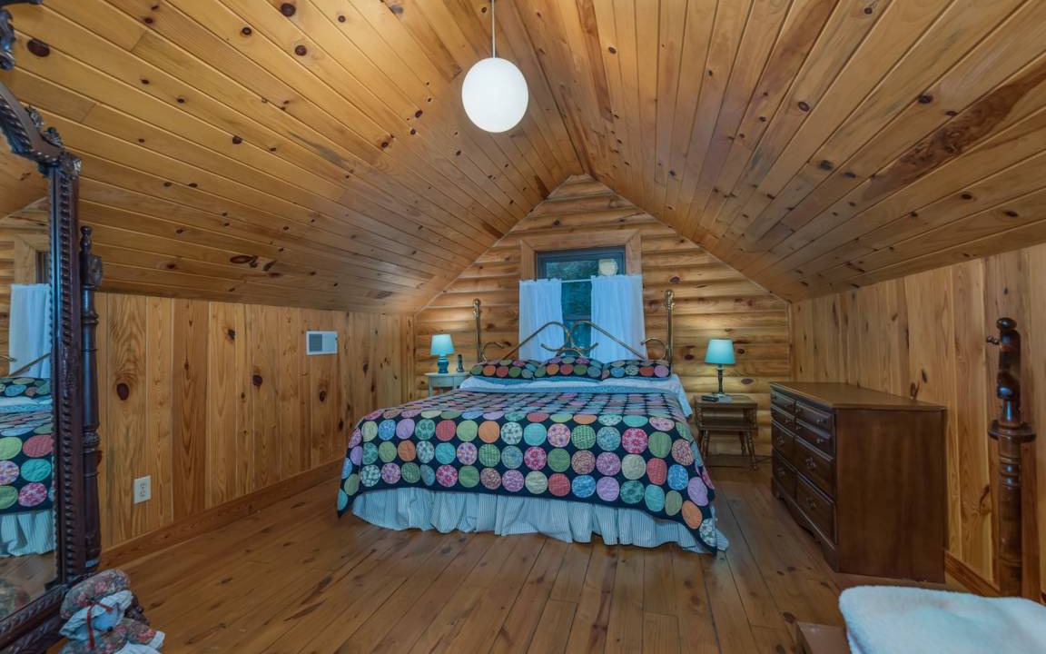 Photo of Bedroom in Lynn