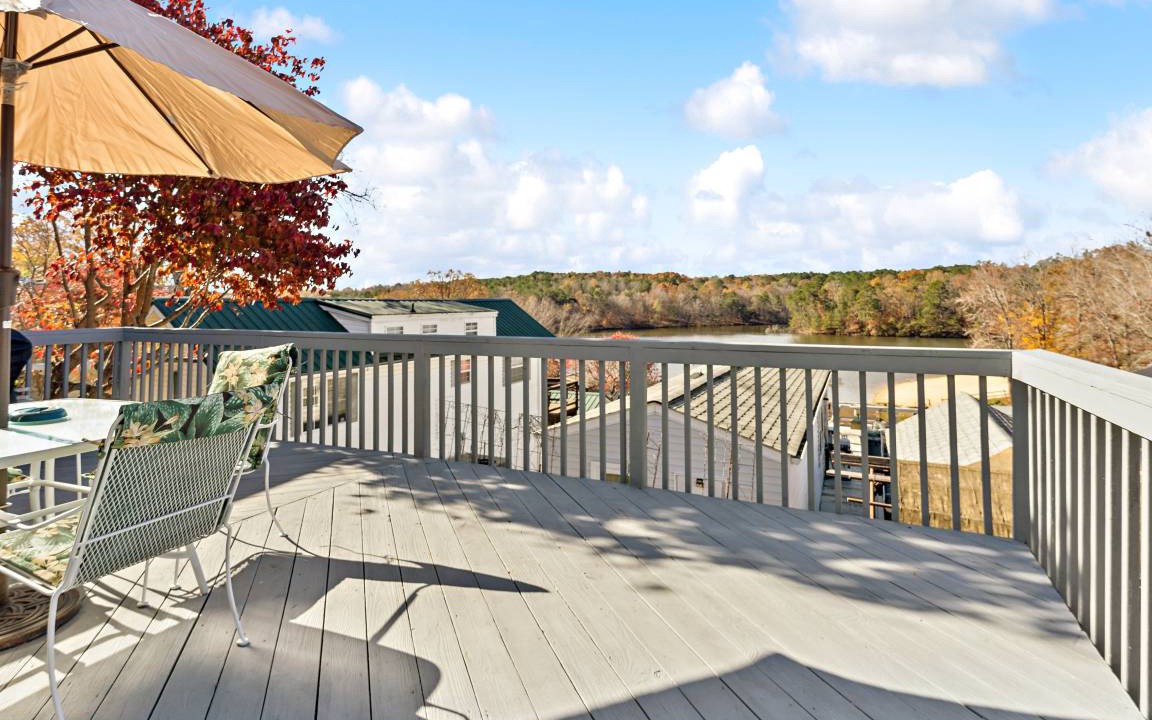 Photo of Patio Balcony in New London