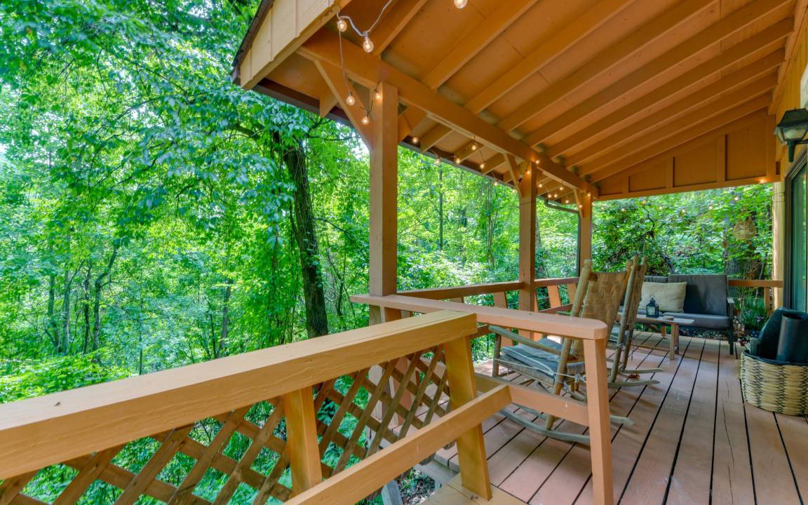 Photo of Patio Balcony in Waynesville
