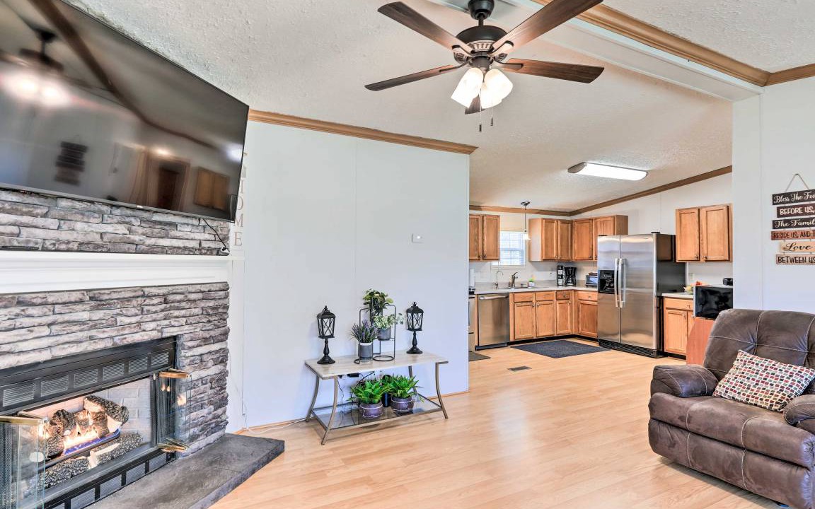 Photo of Livingroom in Minnesott Beach