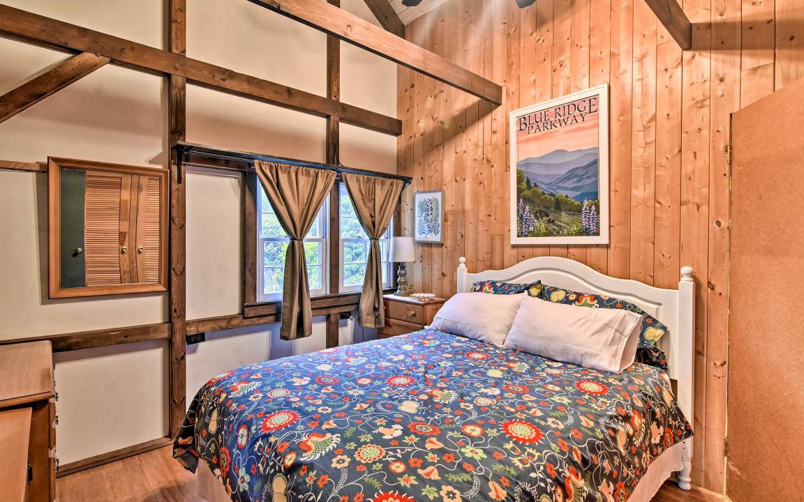 Photo of Bedroom in Newland