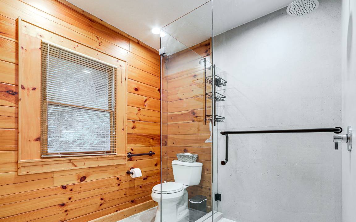 Photo of Bathroom in Ridgewood Estates