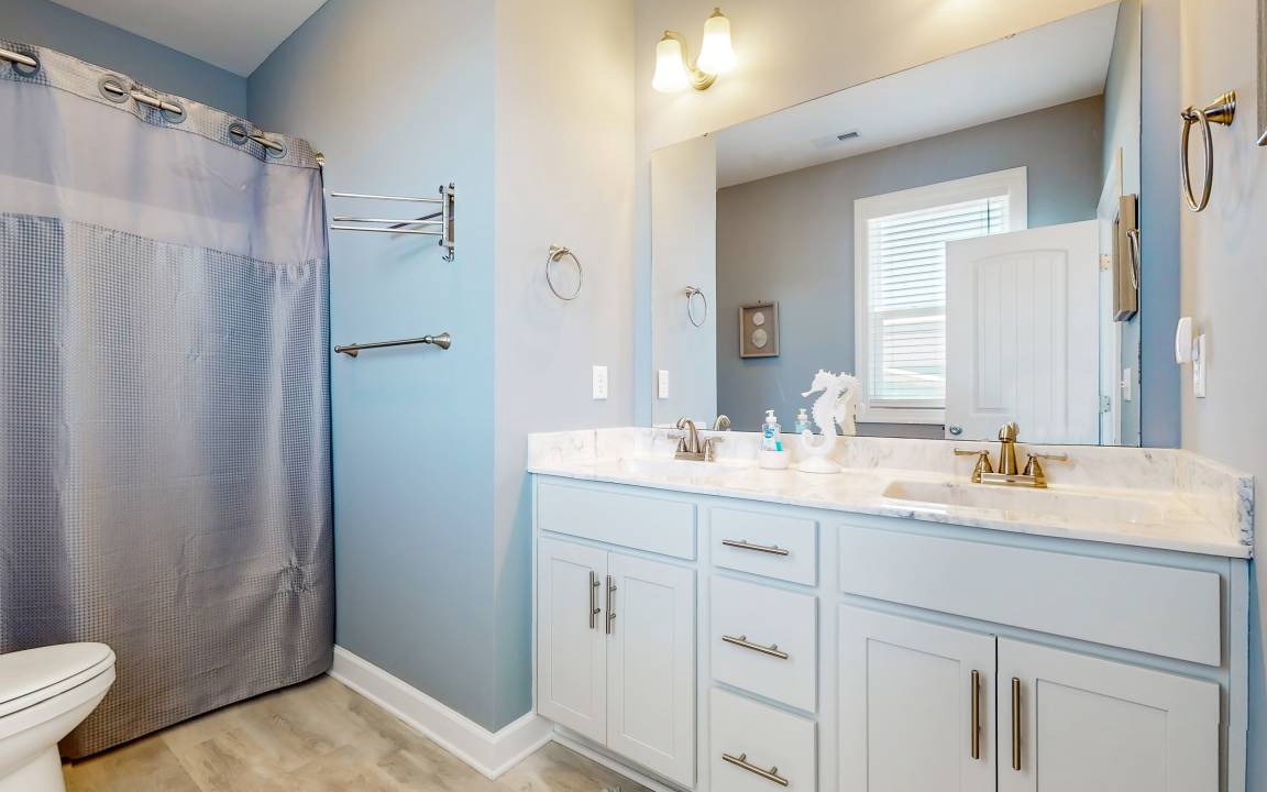 Photo of Bathroom in Ocean City Beach