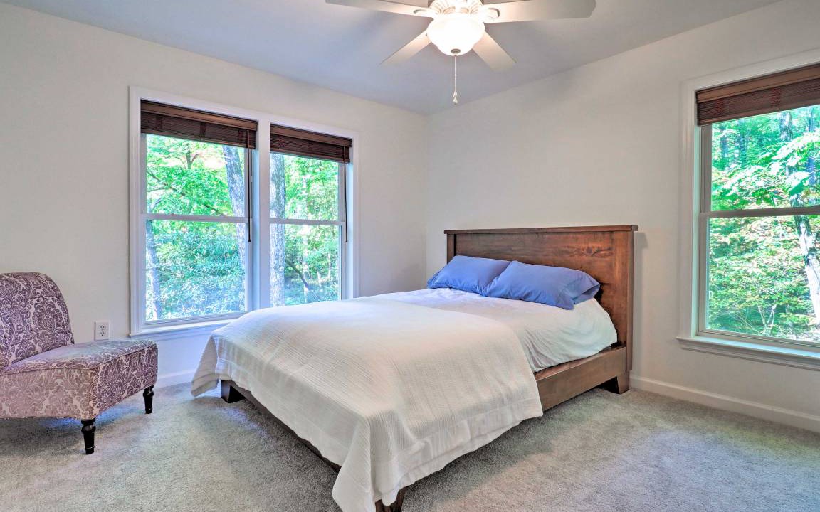 Photo of Bedroom in Sapphire