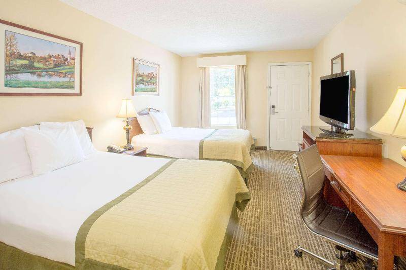 Photo of Bedroom in Dunn
