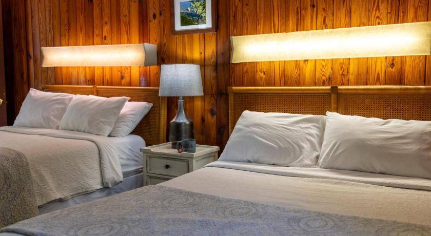 Photo of Bedroom in Blowing Rock