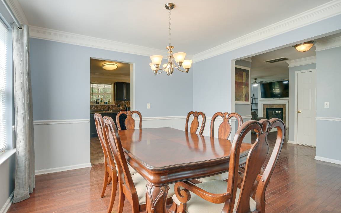 Photo of Livingroom in Northeast Raleigh