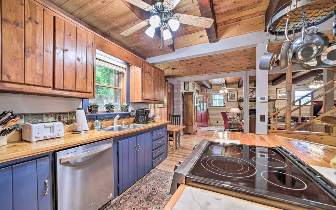 Photo of Kitchen in Bryson City