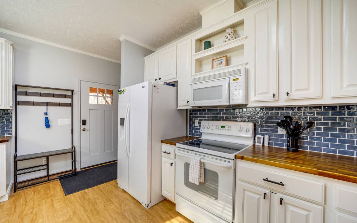 Photo of Kitchen in Cullowhee