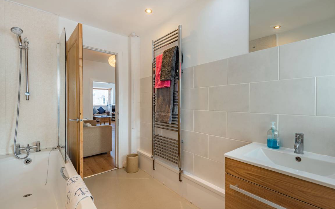 Photo of Bathroom in Cemaes Bay