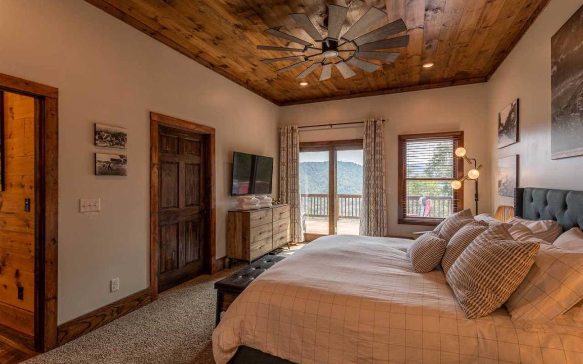 Photo of Bedroom in Frank