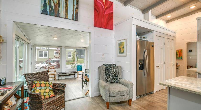 Photo of Livingroom in Upward