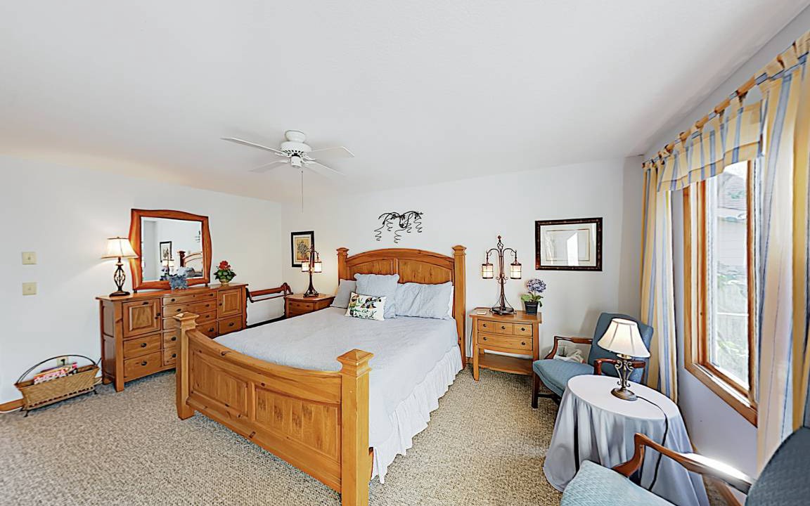 Photo of Bedroom in Lake Lure