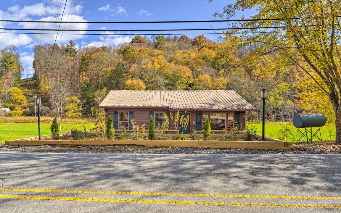 Photo of Others in Bakersville