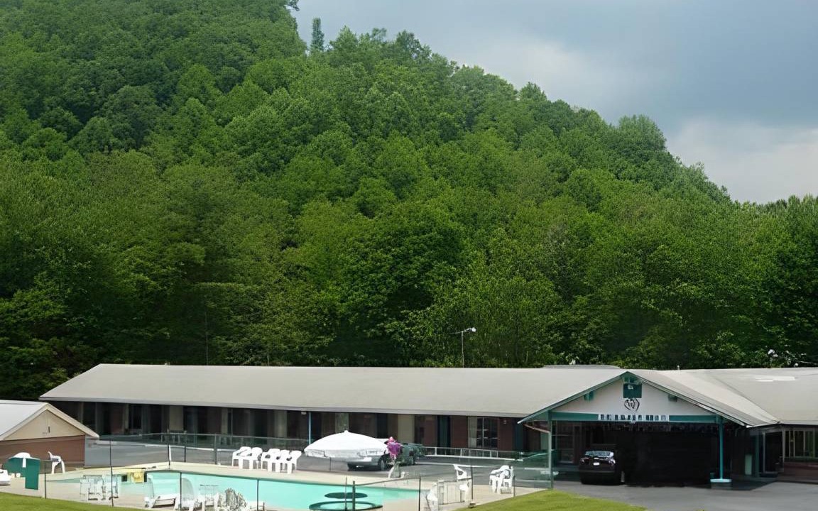 Photo of Others in Maggie Valley