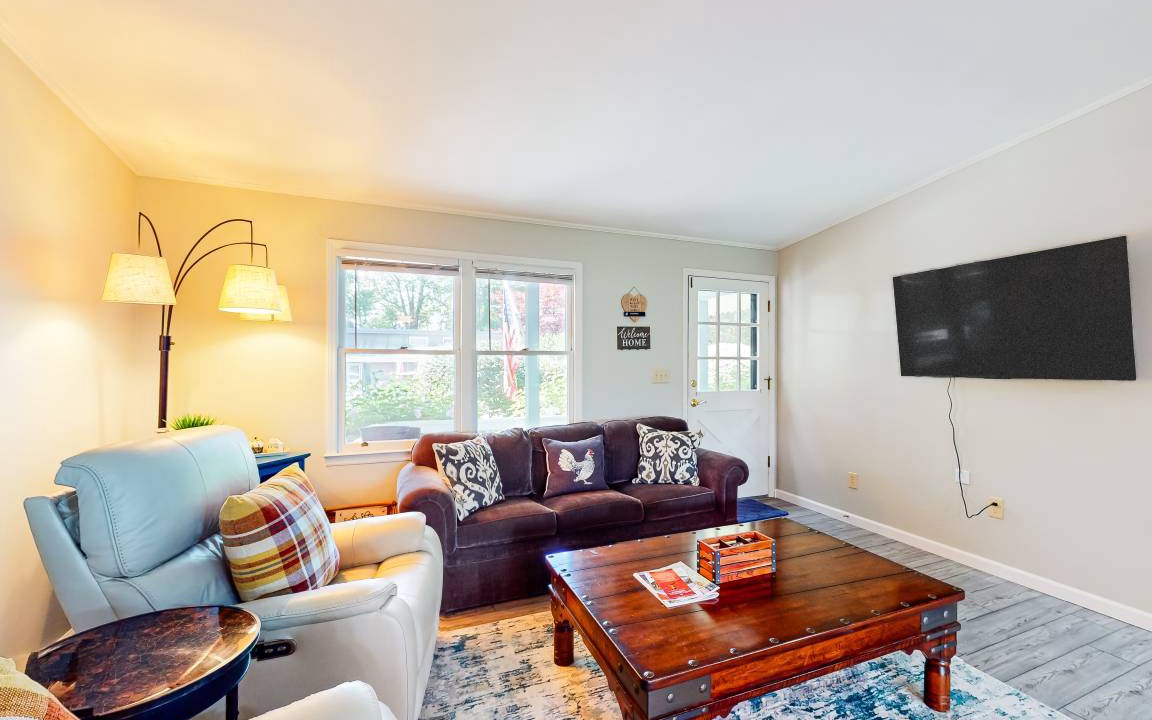 Photo of Livingroom in Pineola