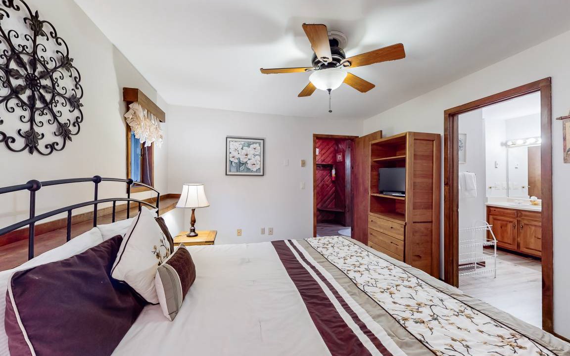 Photo of Bedroom in Sugar Mountain