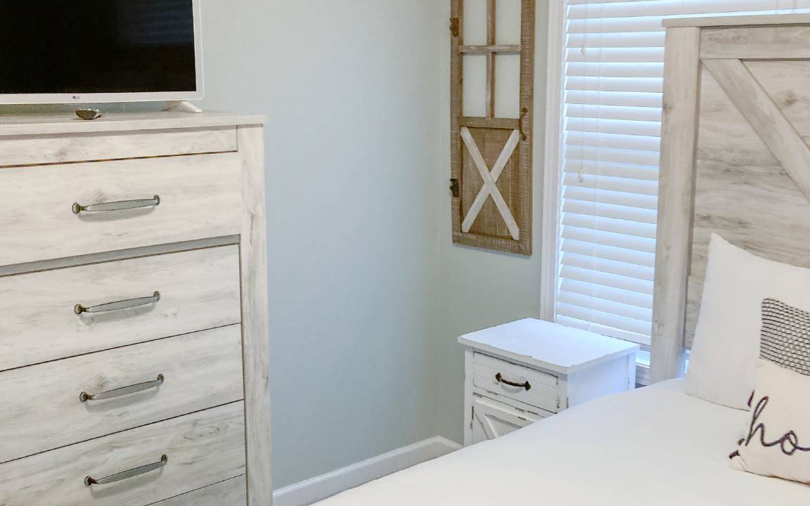 Photo of Bedroom in Weaverville