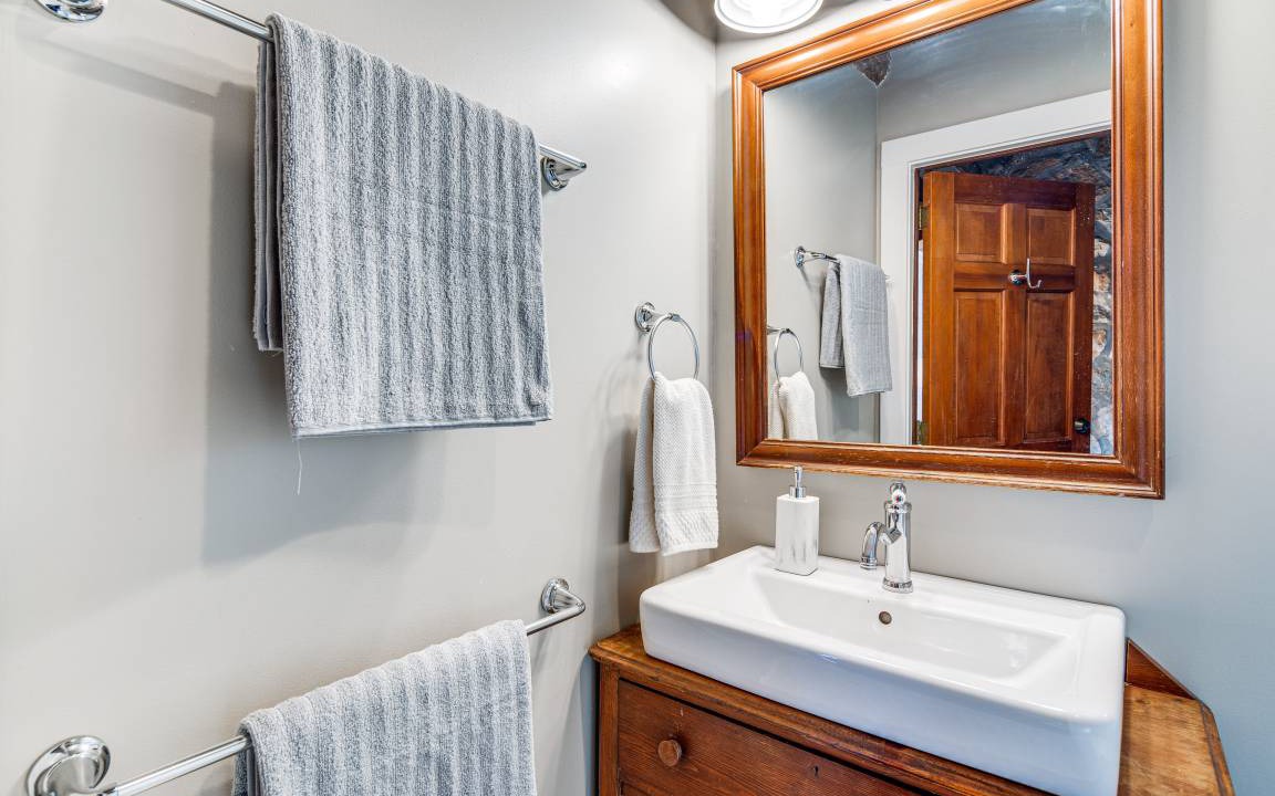 Photo of Bathroom in Hendersonville