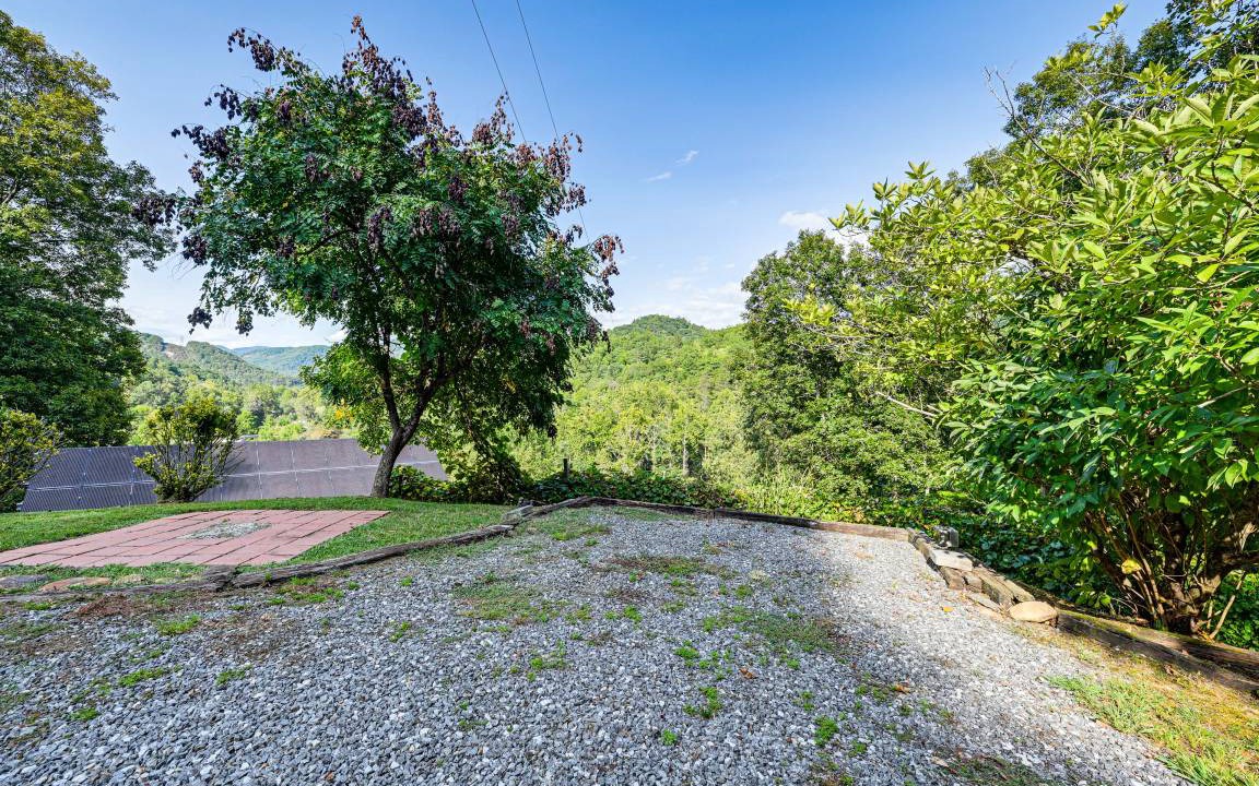 Photo of Others in Tuckasegee