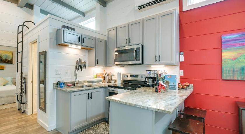 Photo of Kitchen in Upward