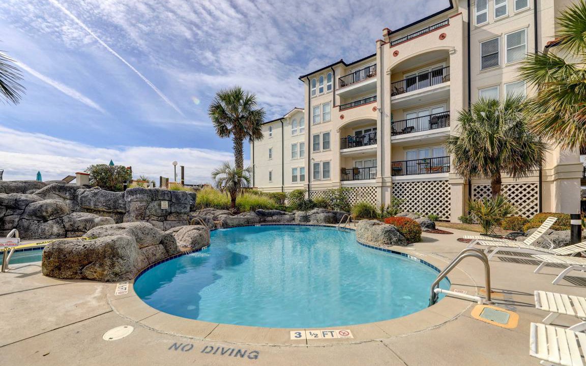 Photo of Patio Balcony in North Topsail Beach