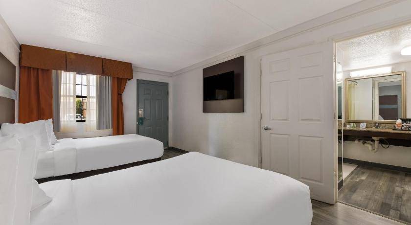 Photo of Bedroom in Toddville Road