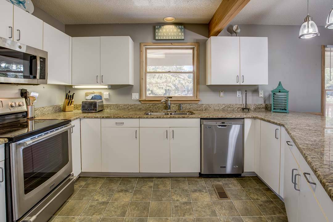 Photo of Kitchen in Corolla Light