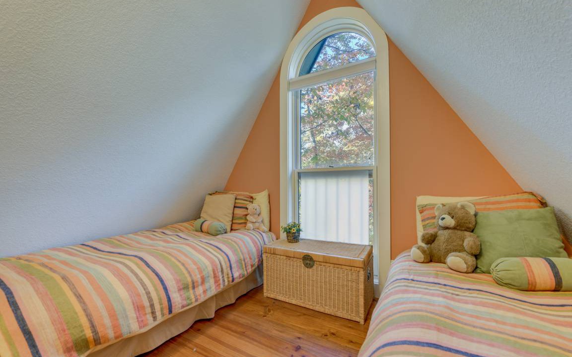 Photo of Bedroom in Hot Springs