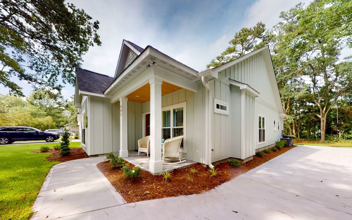 Photo of Buildings in Manteo