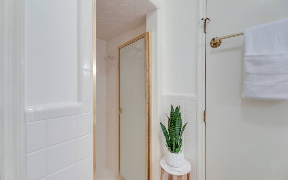 Photo of Bathroom in Pine Knoll Shores