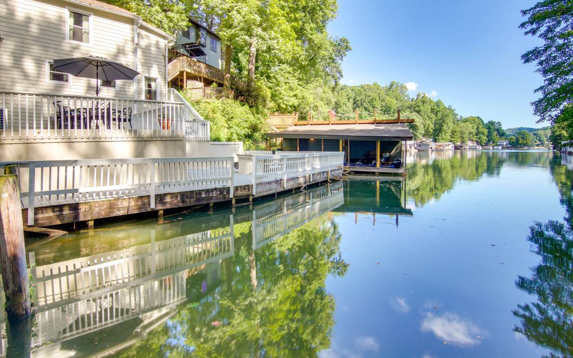 Photo of Others in Lake Lure