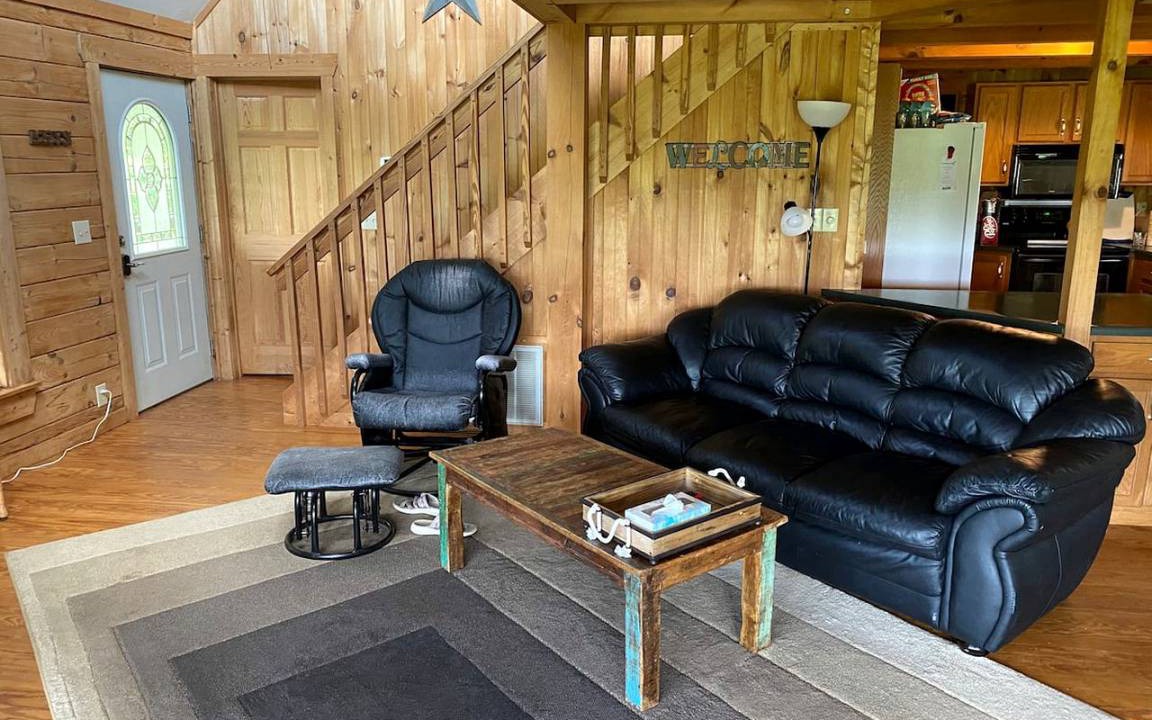 Photo of Livingroom in Rutherfordton