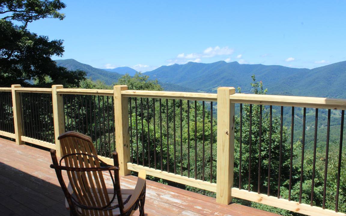 Photo of Patio Balcony in Buck Mountain