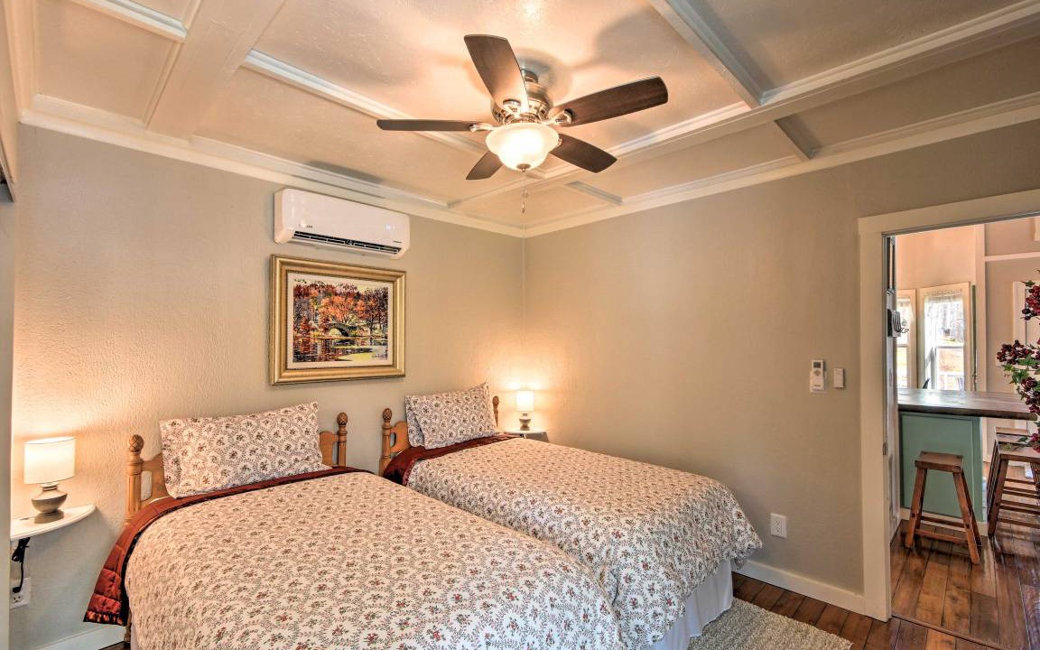 Photo of Bedroom in Murphy