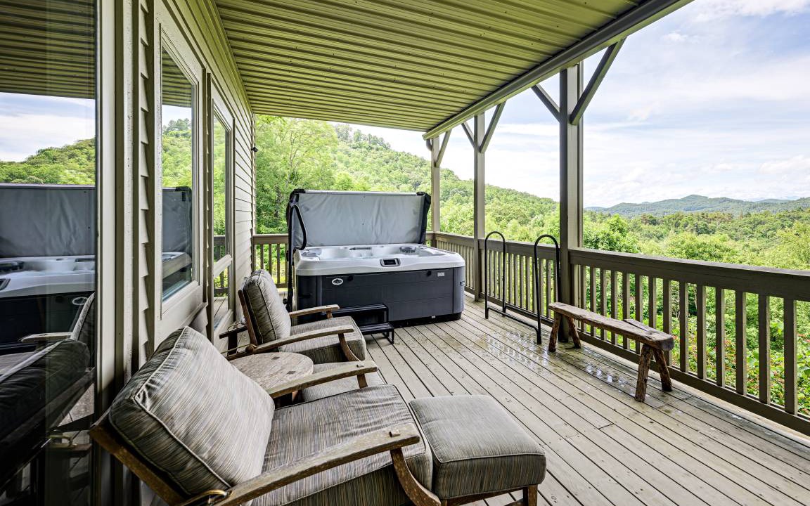 Photo of Patio Balcony in Cullowhee