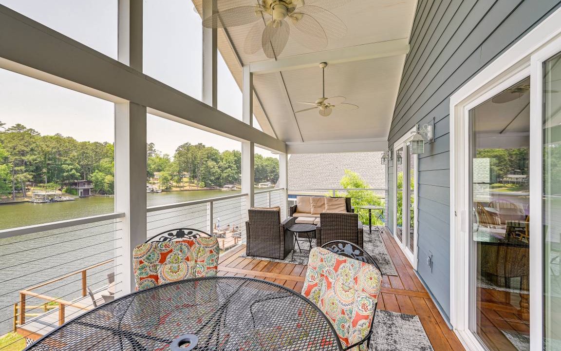 Photo of Patio Balcony in New London