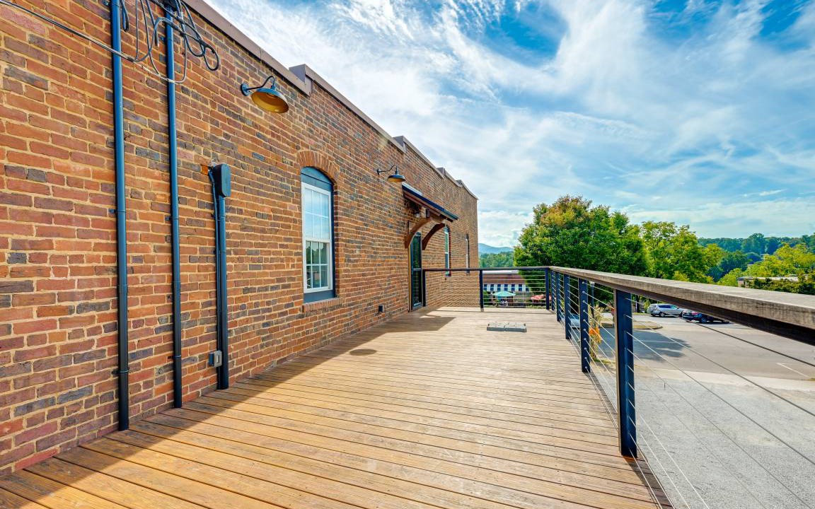 Photo of Buildings in Franklin