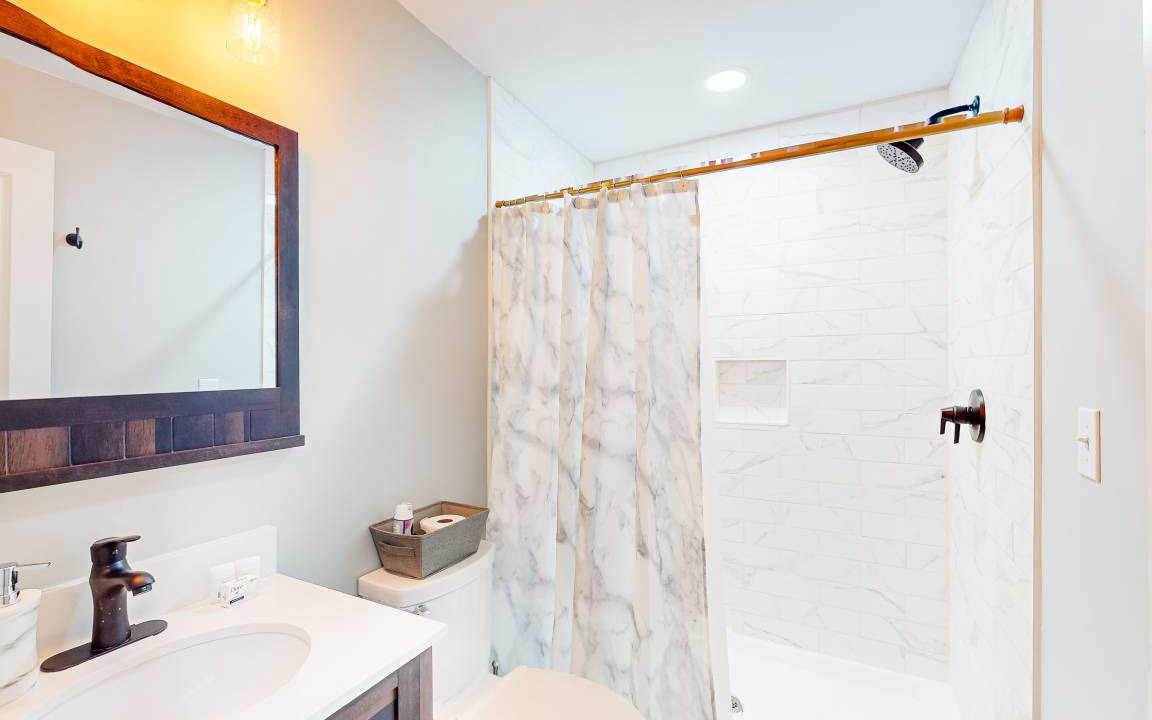 Photo of Bathroom in Pineola