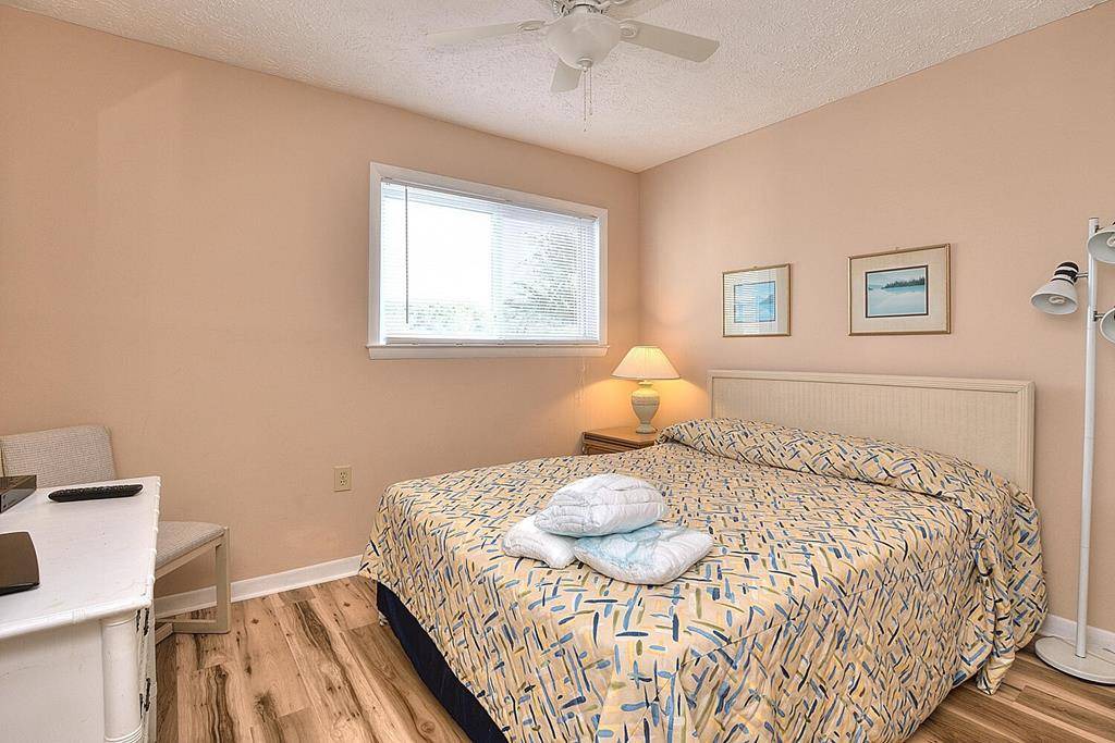 Photo of Bedroom in Caswell Beach