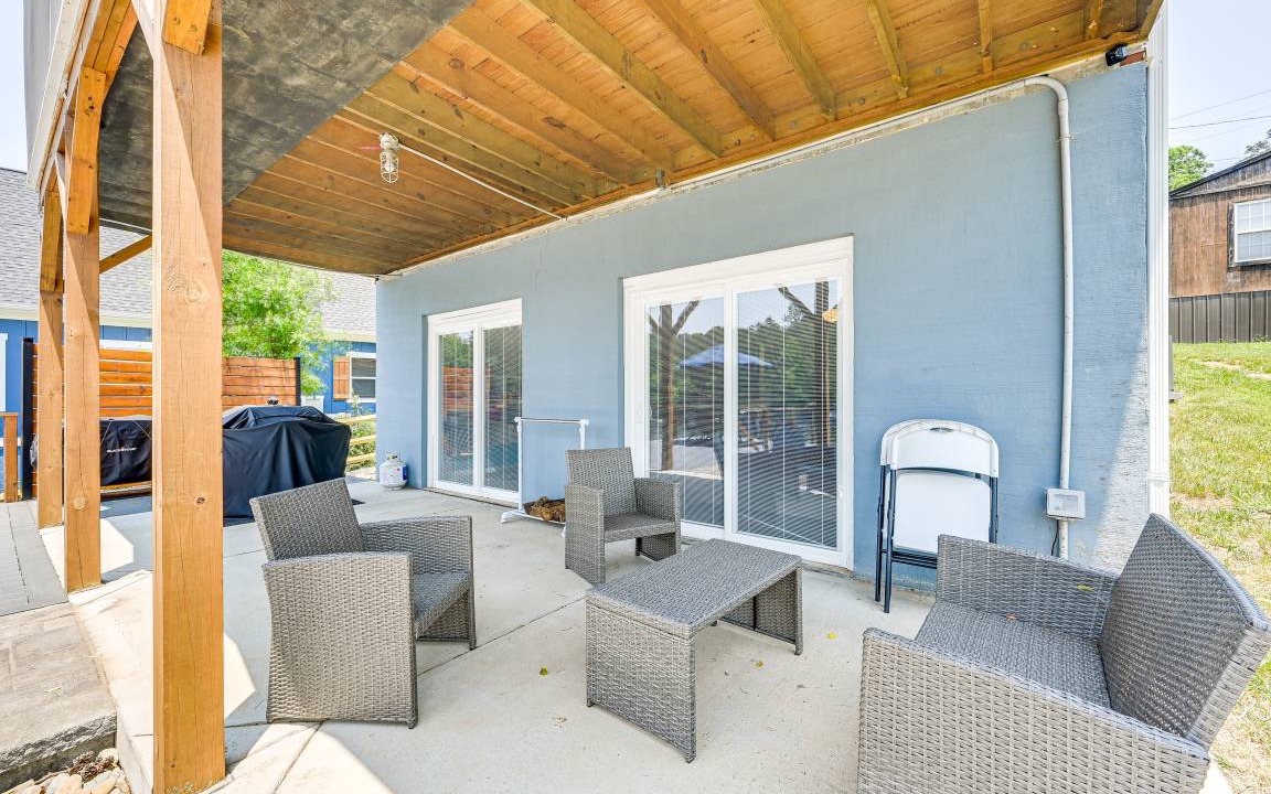 Photo of Patio Balcony in New London