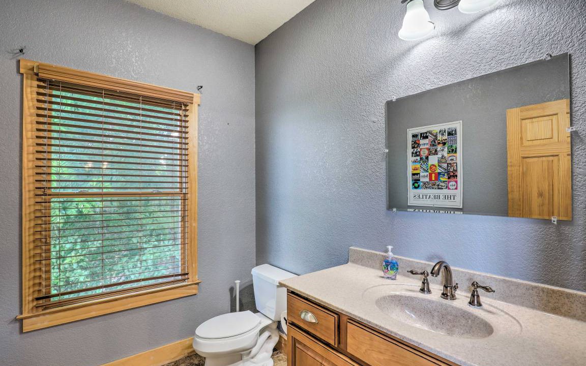 Photo of Bathroom in Wolf Laurel