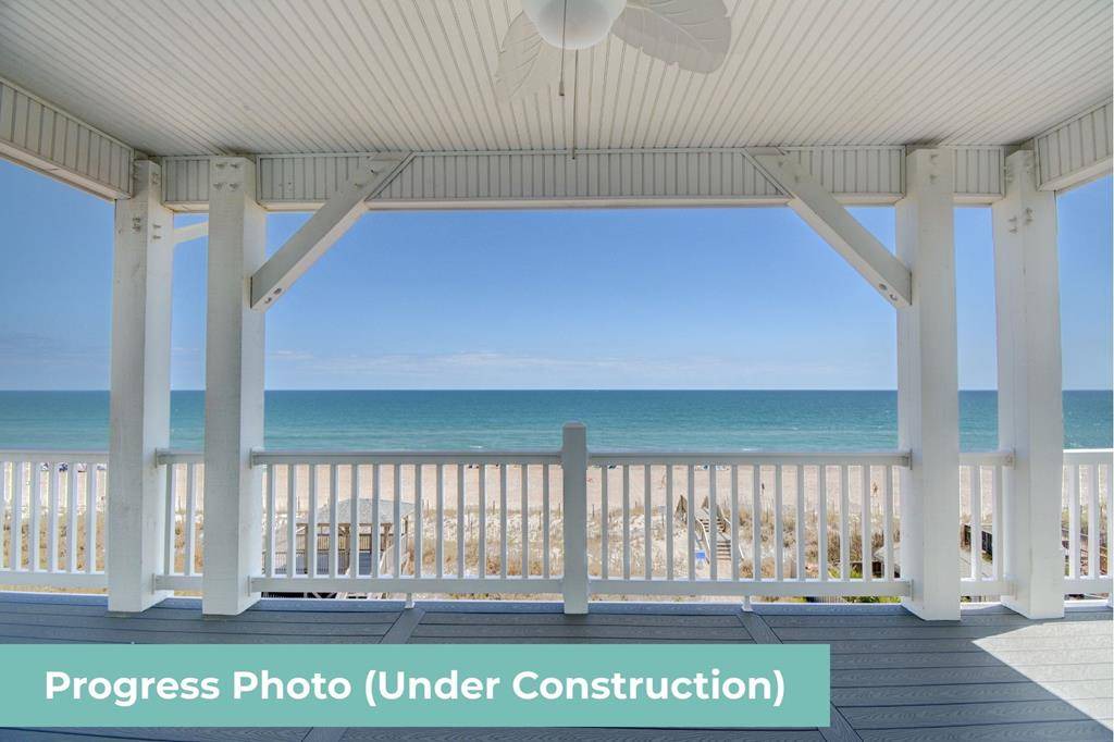 Photo of Patio Balcony in North Topsail Beach