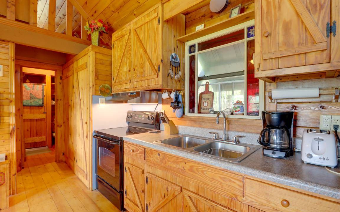 Photo of Kitchen in Warne