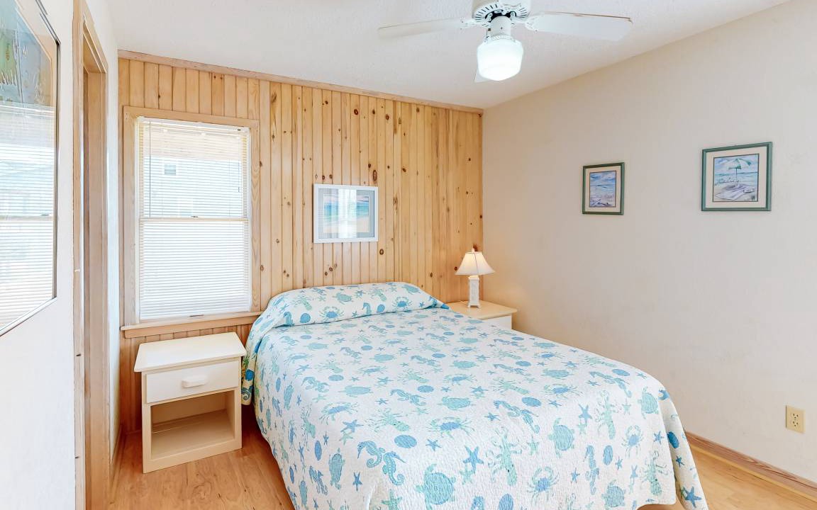 Photo of Bedroom in Rodanthe