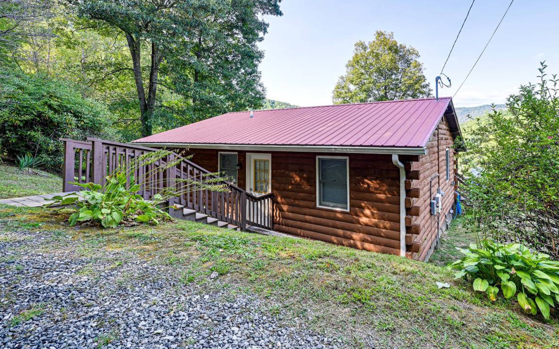 Photo of Others in Tuckasegee